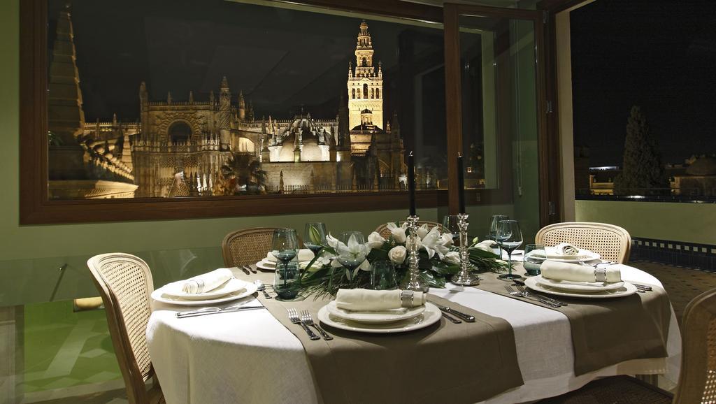 Suite Alcazar Seville Room photo